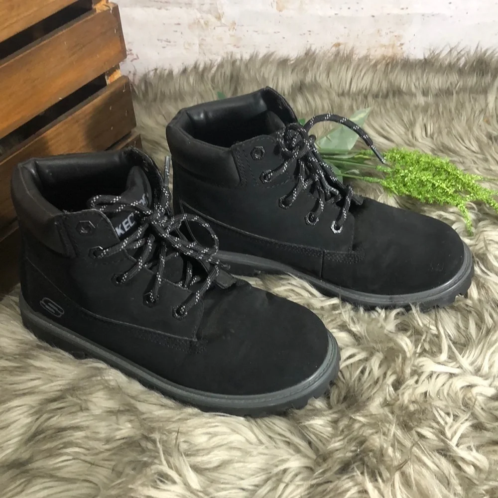SKECHERS Boots